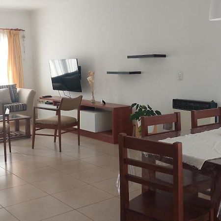 Caireles Del Carnaval Apartment Gualeguaychú Екстериор снимка