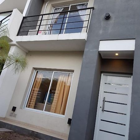 Caireles Del Carnaval Apartment Gualeguaychú Екстериор снимка